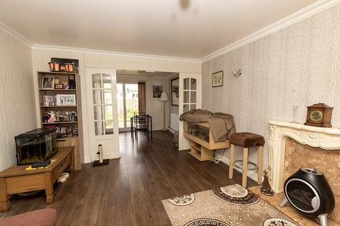 3 bedroom terraced house for sale, Brades Rise, Oldbury, West Midlands, B69