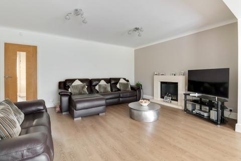 undefined, Maplin Way, Thorpe Bay SS1