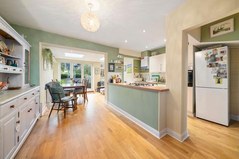 undefined, Leigh Road, Cobham, KT11