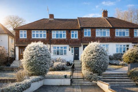 3 bedroom terraced house for sale, Leigh Road, Cobham, KT11