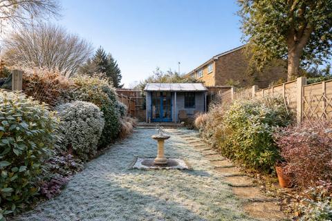 3 bedroom terraced house for sale, Leigh Road, Cobham, KT11