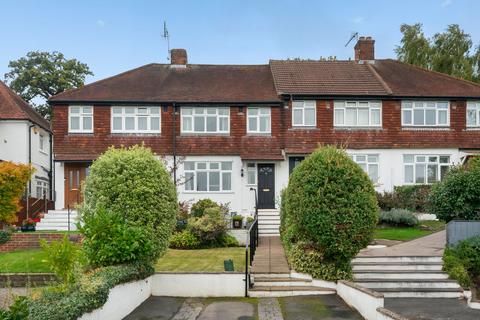 3 bedroom terraced house for sale, Leigh Road, Cobham, KT11