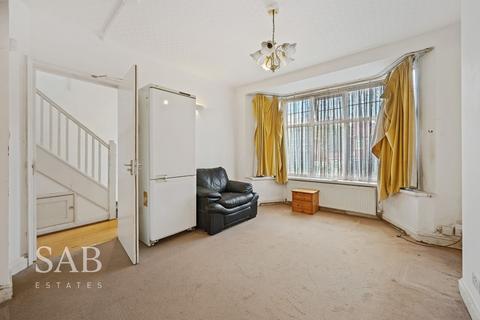 4 bedroom semi-detached house for sale, Orchard Gate, Greenford, UB6