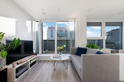undefined, Wray Avenue, London, E16