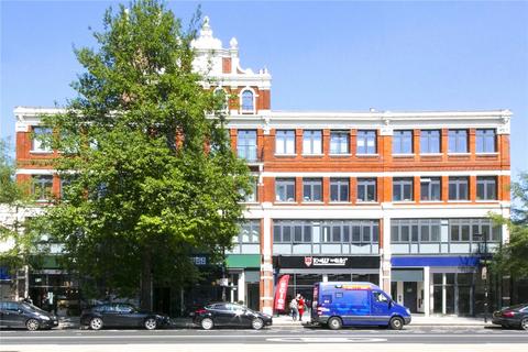 Holloway Road, London, N7