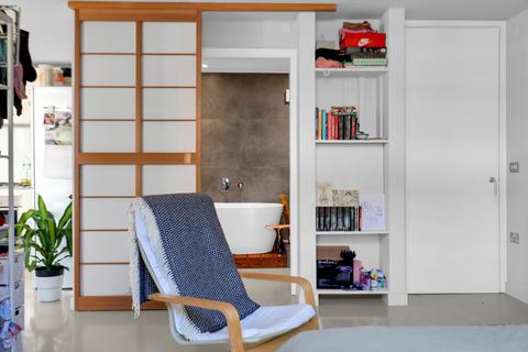 Flat 1, 2 Minerva Street, London, E2 9EH