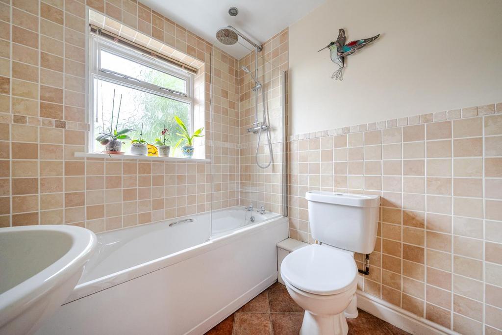 Ground Floor Bathroom.jpg