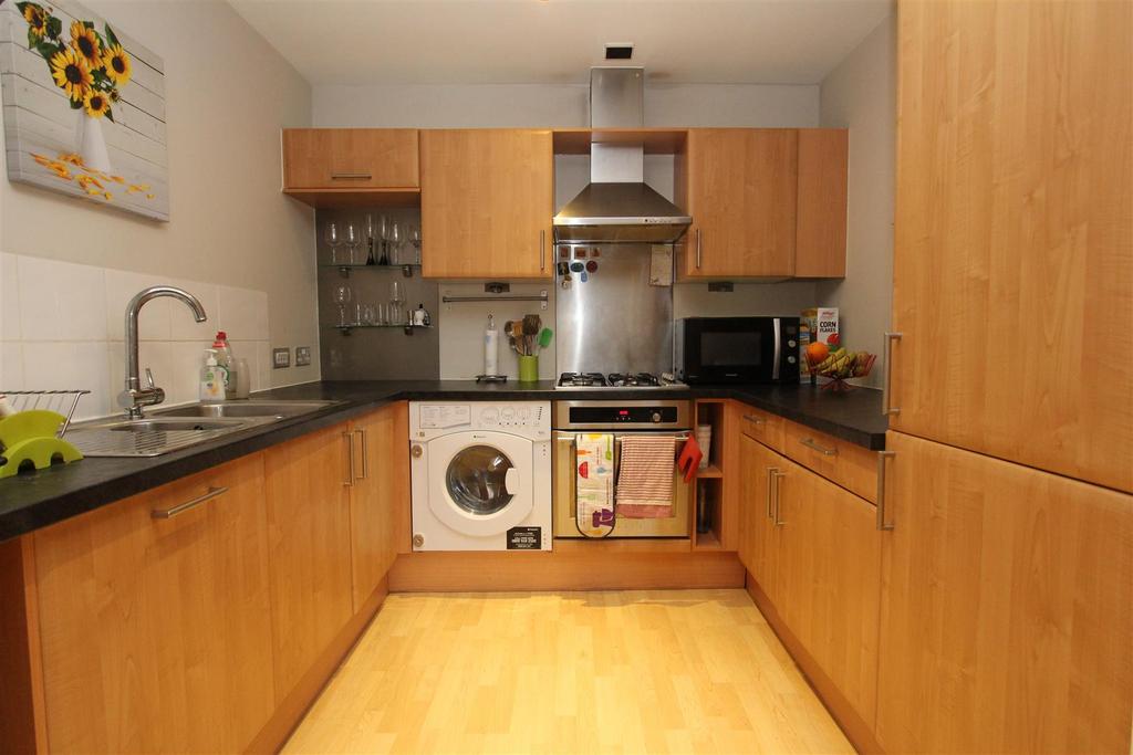 Kitchen.JPG