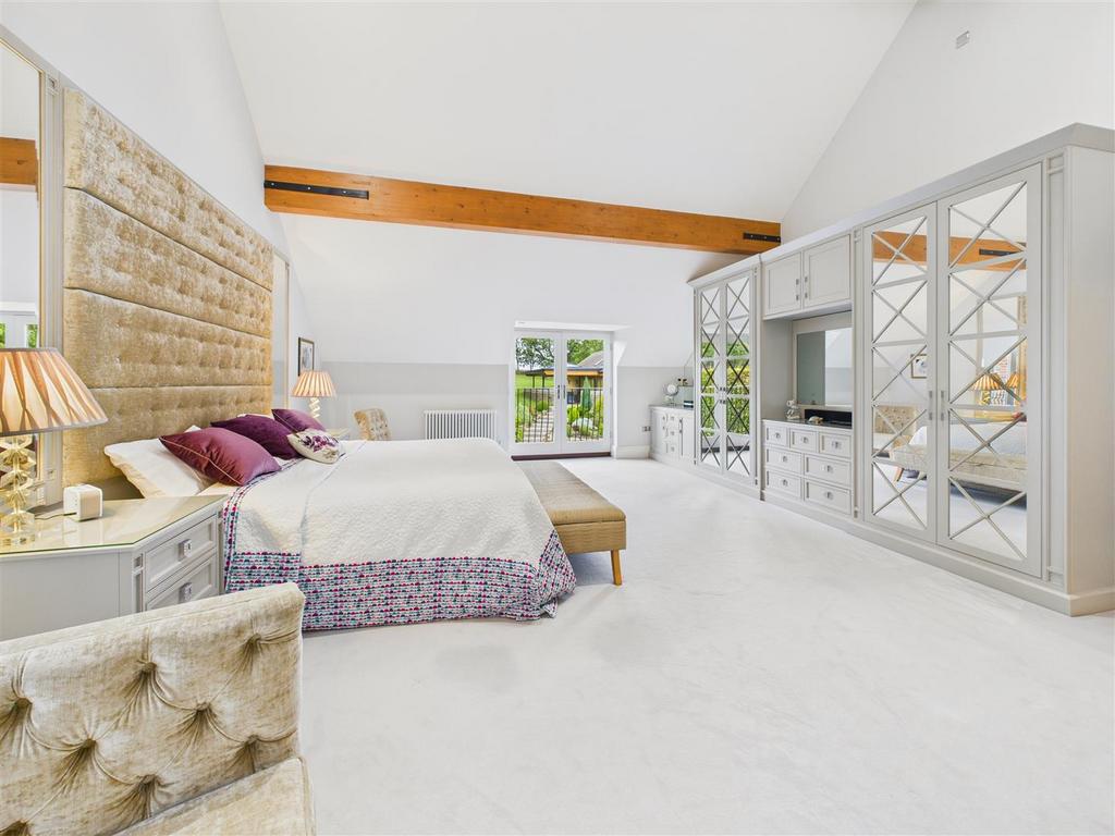 Bedroom Suite 1