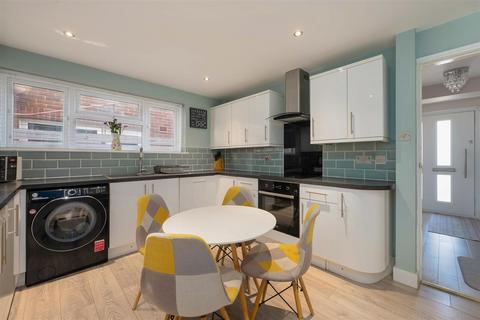 3 bedroom house for sale, Stanley Road, Herne Bay