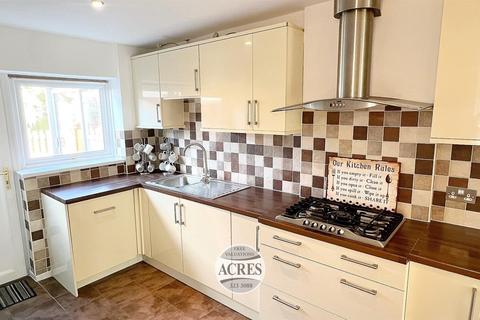 4 bedroom semi-detached house for sale, Roughley Drive, Four Oaks, Sutton Coldfield