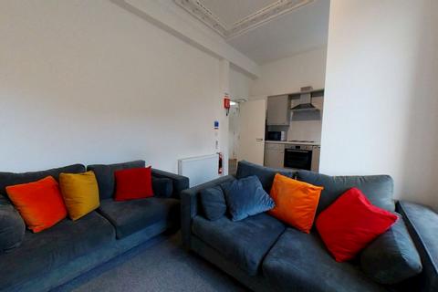 2 bedroom flat to rent, Upper Craigs, Stirling, FK8