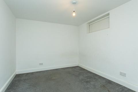 3 bedroom flat for sale, 22 St. Stephens Road, Canterbury, CT2
