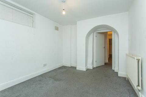 3 bedroom flat for sale, 22 St. Stephens Road, Canterbury, CT2