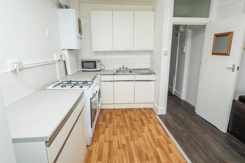 1 bedroom apartment to rent, Patshull Road, Kentish Town NW5