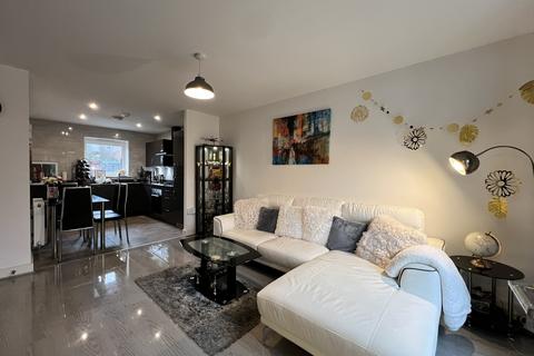 2 bedroom semi-detached house for sale, Malford street, Openshaw