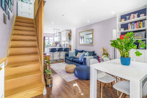 2 bedroom terraced house for sale, Wandle Way, Earlsfield, London, SW18