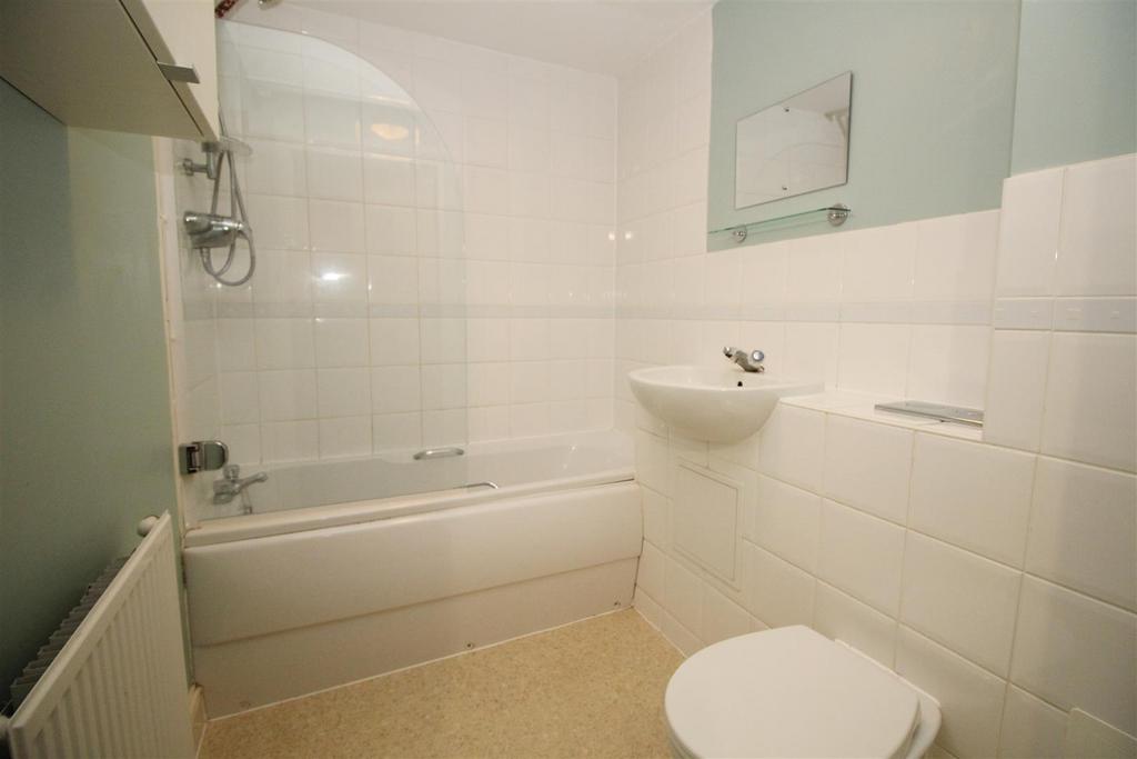 Bath.JPG