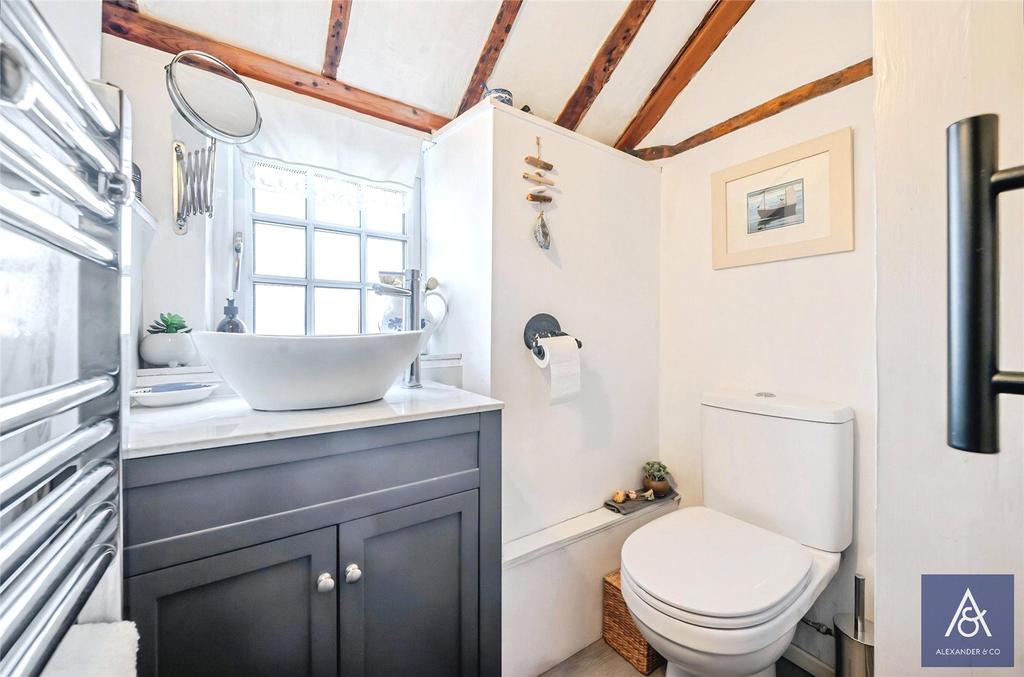 First Floor Wc