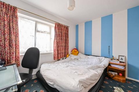 2 bedroom flat for sale, Hammersley Road, Canning Town, London, E16