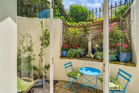 2 bedroom flat for sale, Holland Park, London, W11