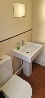 9 bedroom house to rent, Room 2, 157 Hyde park road