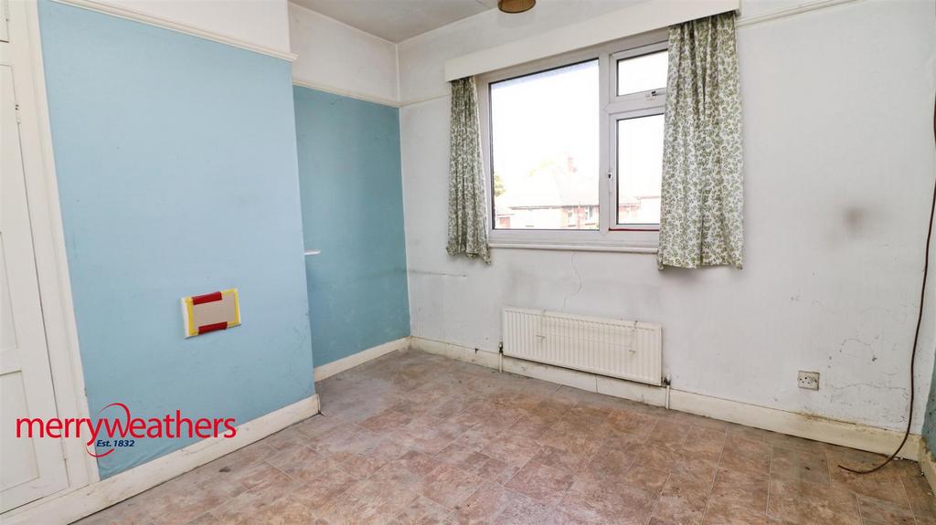 Rear Bedroom