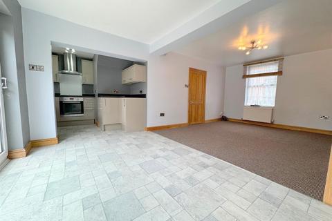 undefined, Fountain Street, Leek
