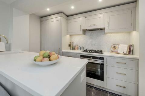 2 bedroom flat for sale, Westbourne Park Road, London W11