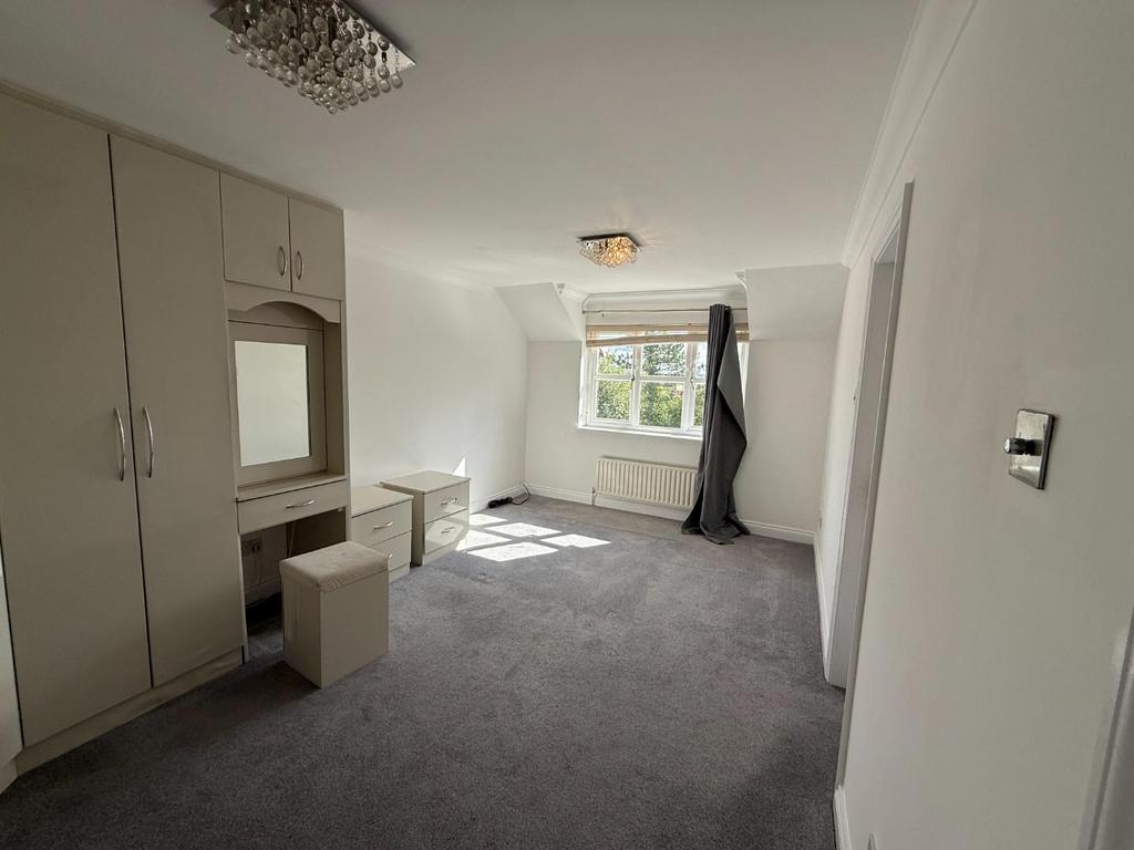 Main bedroom
