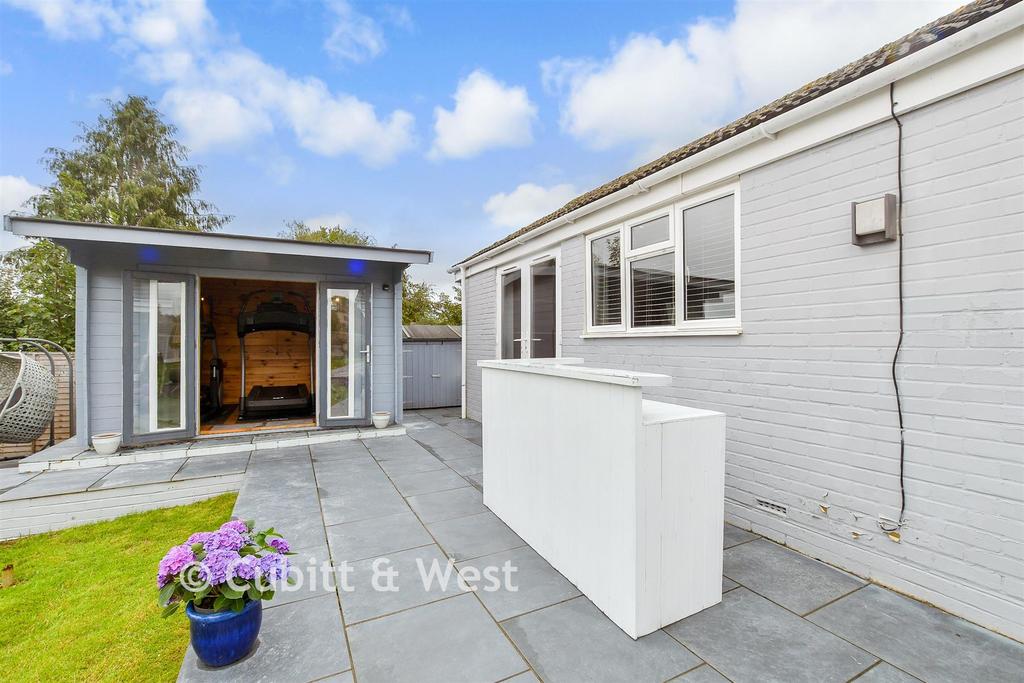 Patio / Decking