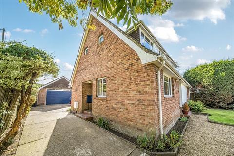 4 bedroom detached house for sale, Street End, North Baddesley, Southampton, Hampshire