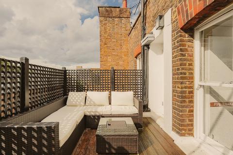 2 bedroom apartment for sale, Ennismore Gardens, Knightsbridge, SW7