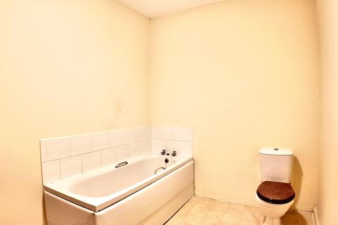 1 bedroom flat to rent, Church Street, Blaenau Gwent, NP23