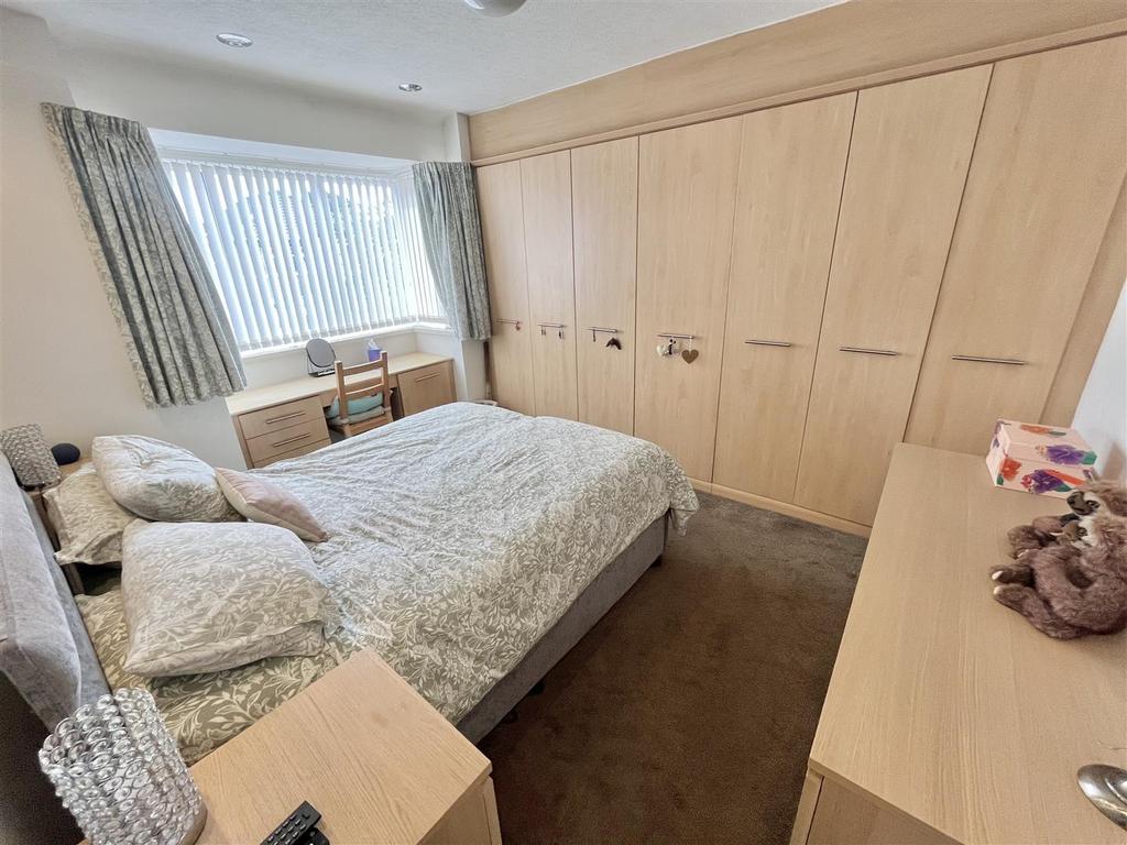 Bed 1