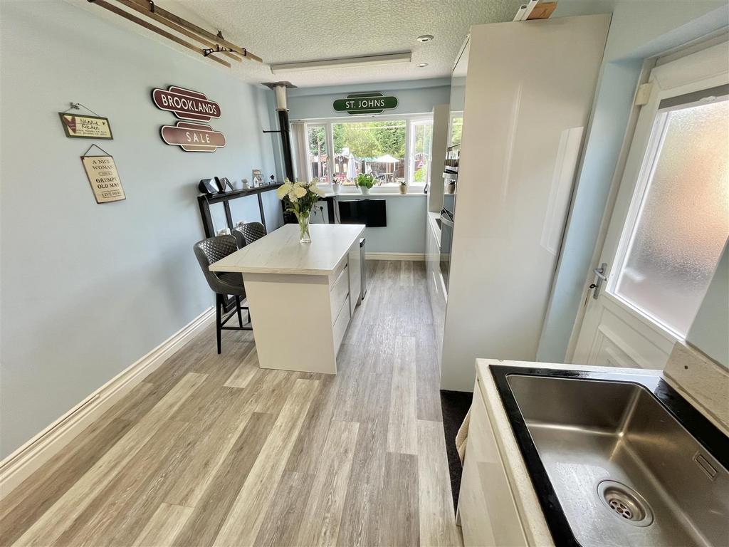 Breakfast Kitchen
