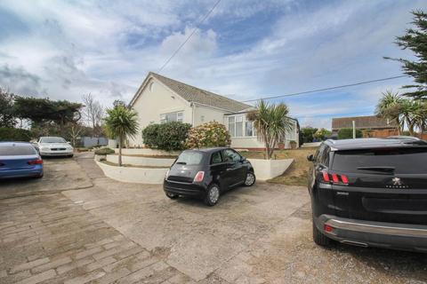 5 bedroom detached bungalow for sale, Brean*Absolutely Stunning*Ideal for Dual Occupancy*1 Minute to Beach*