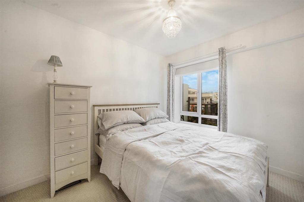 Flat 102, Amelia House - MQCVQpe INSb Nb PVu Bw Wo.jpg