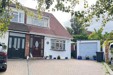 Link Road, Rayleigh