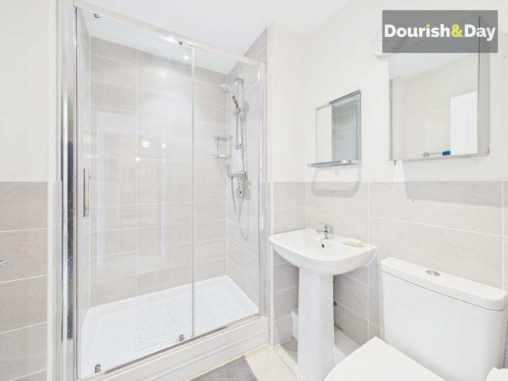 Ensuite Shower Room