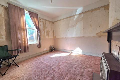 2 bedroom terraced house for sale, Sidney Street, Gloucester