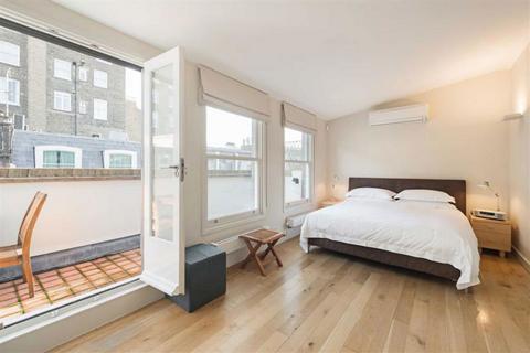 undefined, Ennismore Mews, London SW7