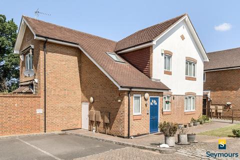 Highclere, Guildford GU1