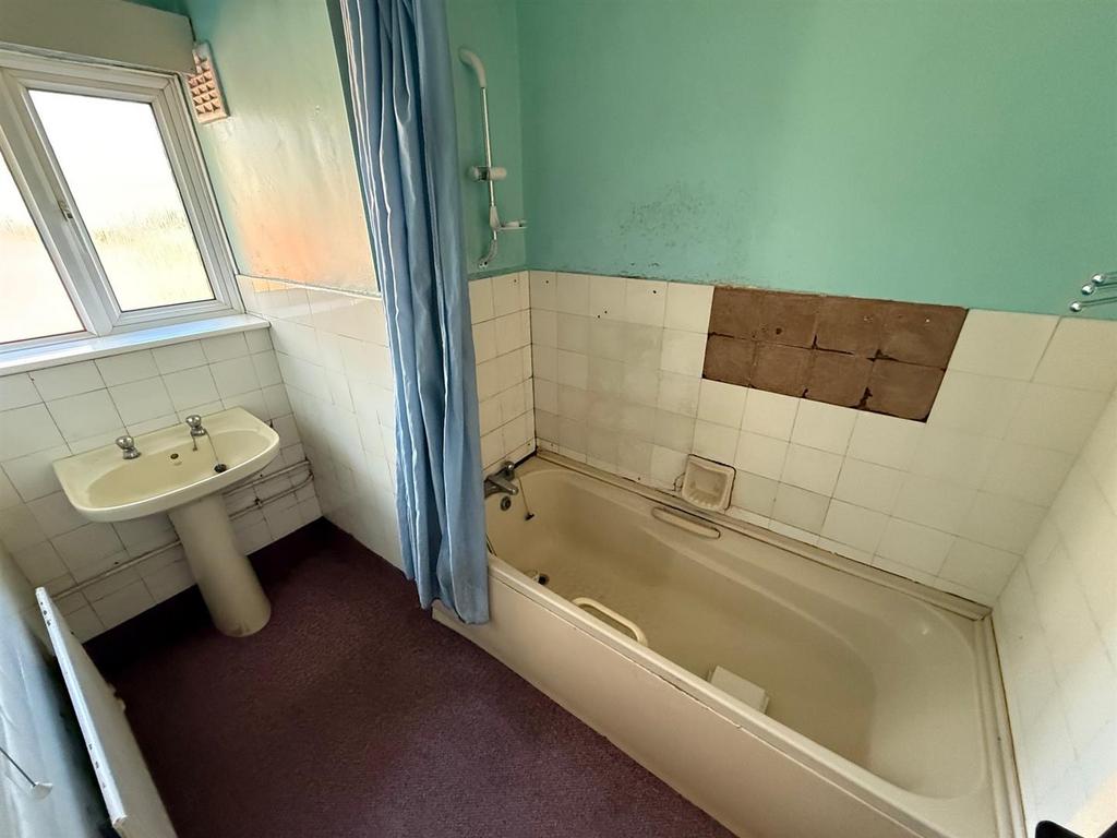 OD1 Bathroom.jpg