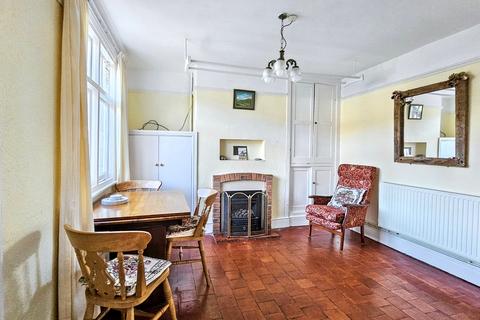 undefined, All Stretton SY6