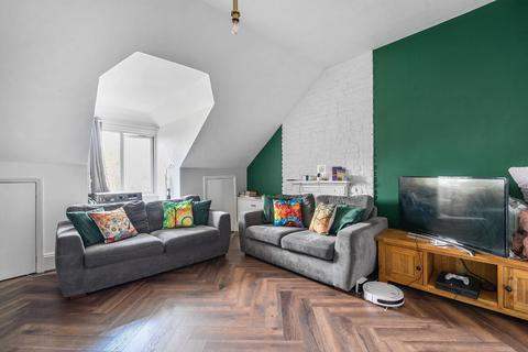 2 bedroom flat for sale, Newlands Park, London, SE26