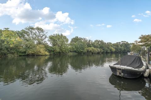 undefined, Sandhills Meadow, Shepperton, TW17