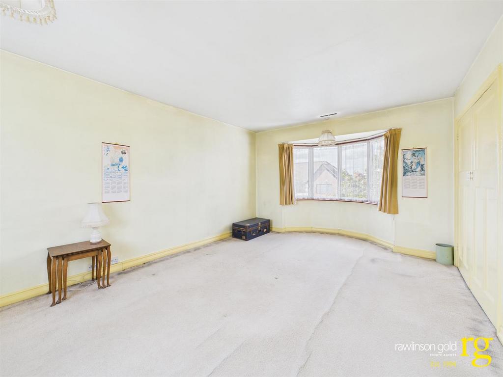 CAM02900 G0-PR0282-STILL010.jpg