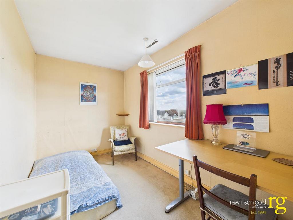 CAM02900 G0-PR0282-STILL013.jpg