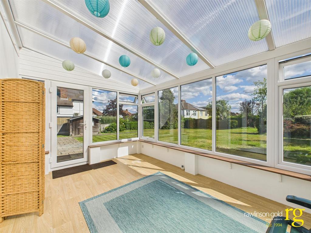 CAM02900 G0-PR0282-STILL005.jpg